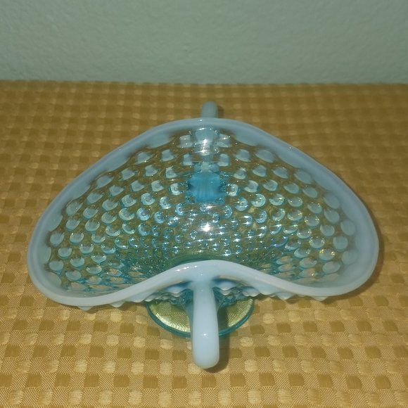 Vintage Fenton Hobnail Blue Opalescent Dish with Two Handles - Picture 3 of 6